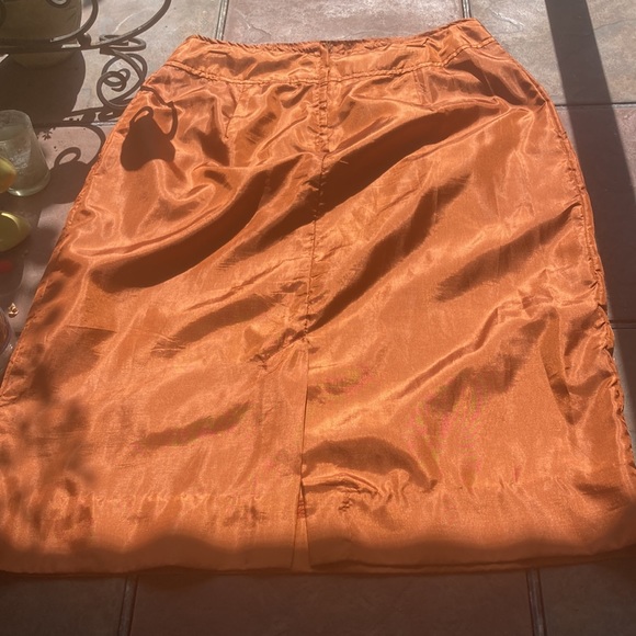 Rock Wife unlined bronze skirt - Picture 3 of 9